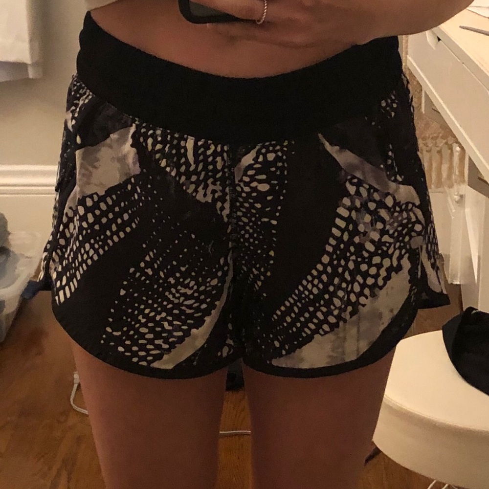 Lulu Lemon Athletic Short